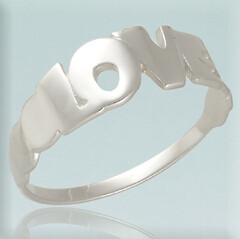 Срібне кільце 925 проби Love арт 160к